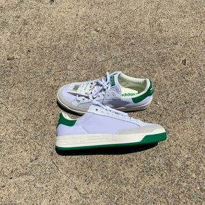 ADIDAS Rod Laver (H02191) Tennis Shoes (SZ 10)
